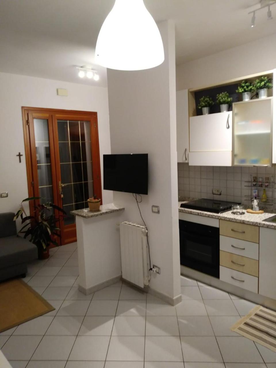 Angy House Apartment Iolanda di Savoia Екстериор снимка