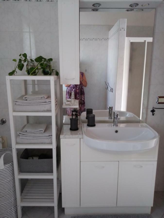 Angy House Apartment Iolanda di Savoia Екстериор снимка