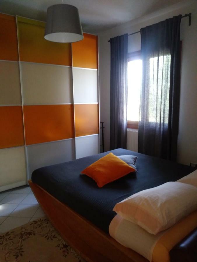 Angy House Apartment Iolanda di Savoia Екстериор снимка